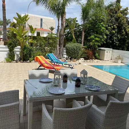 Villa Zoe's By Turtle Bay Protaras