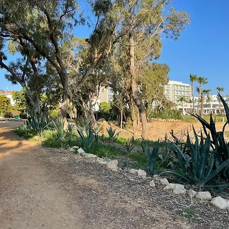 Zoe's By Turtle Bay Villa *