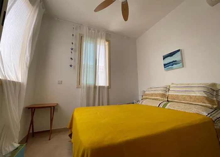 Zoe's By Turtle Bay * Protaras