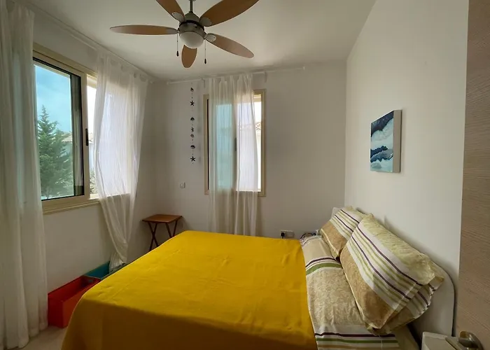 Zoe's By Turtle Bay Villa *